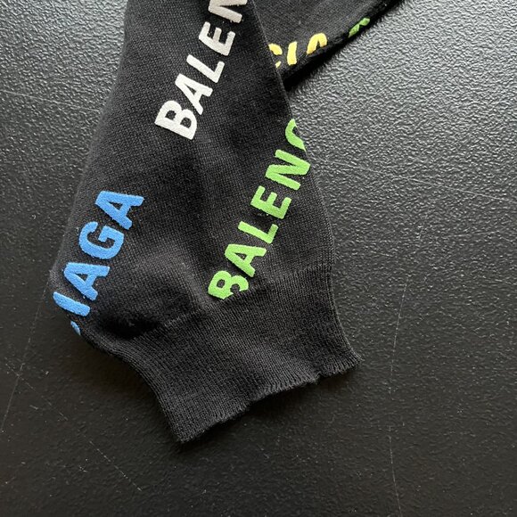 NWT Balenciaga Allover Logo Sweater Black Multicolor Print Cotton Puff Ink Knit - Picture 8 of 10